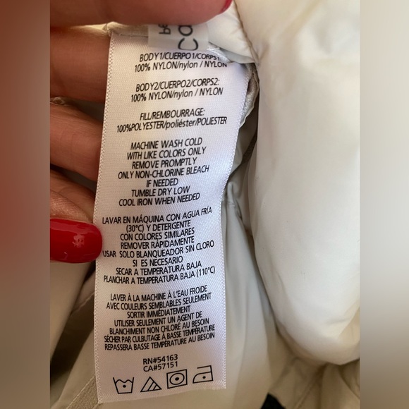 Calvin Klein Puffer jacket - Picture 10 of 12